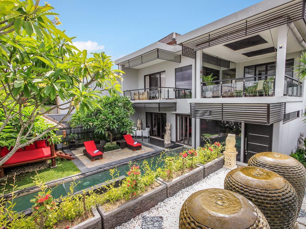 Villa Cascade Seminyak  Exterior photo