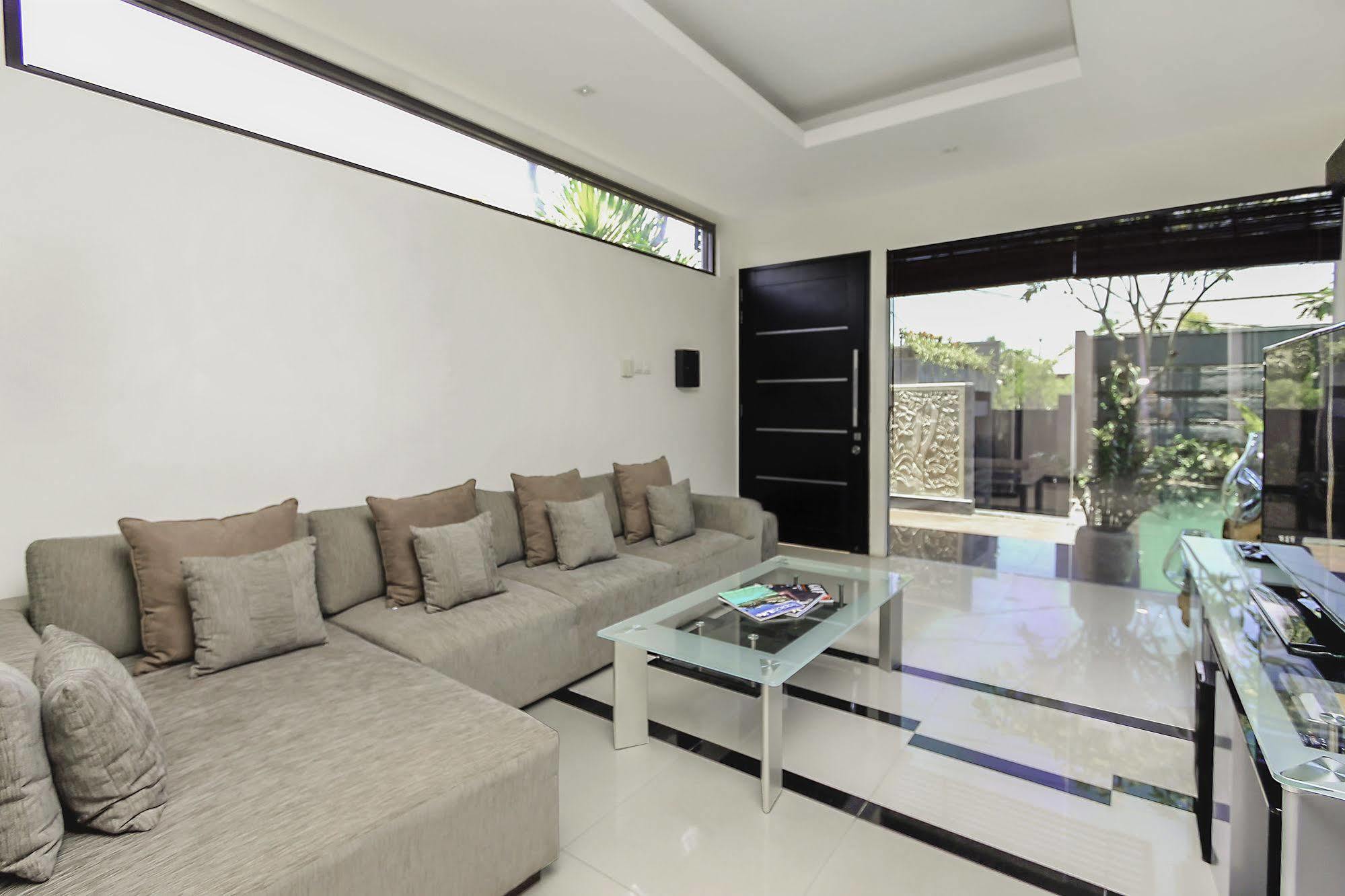 Villa Cascade Seminyak  Exterior photo