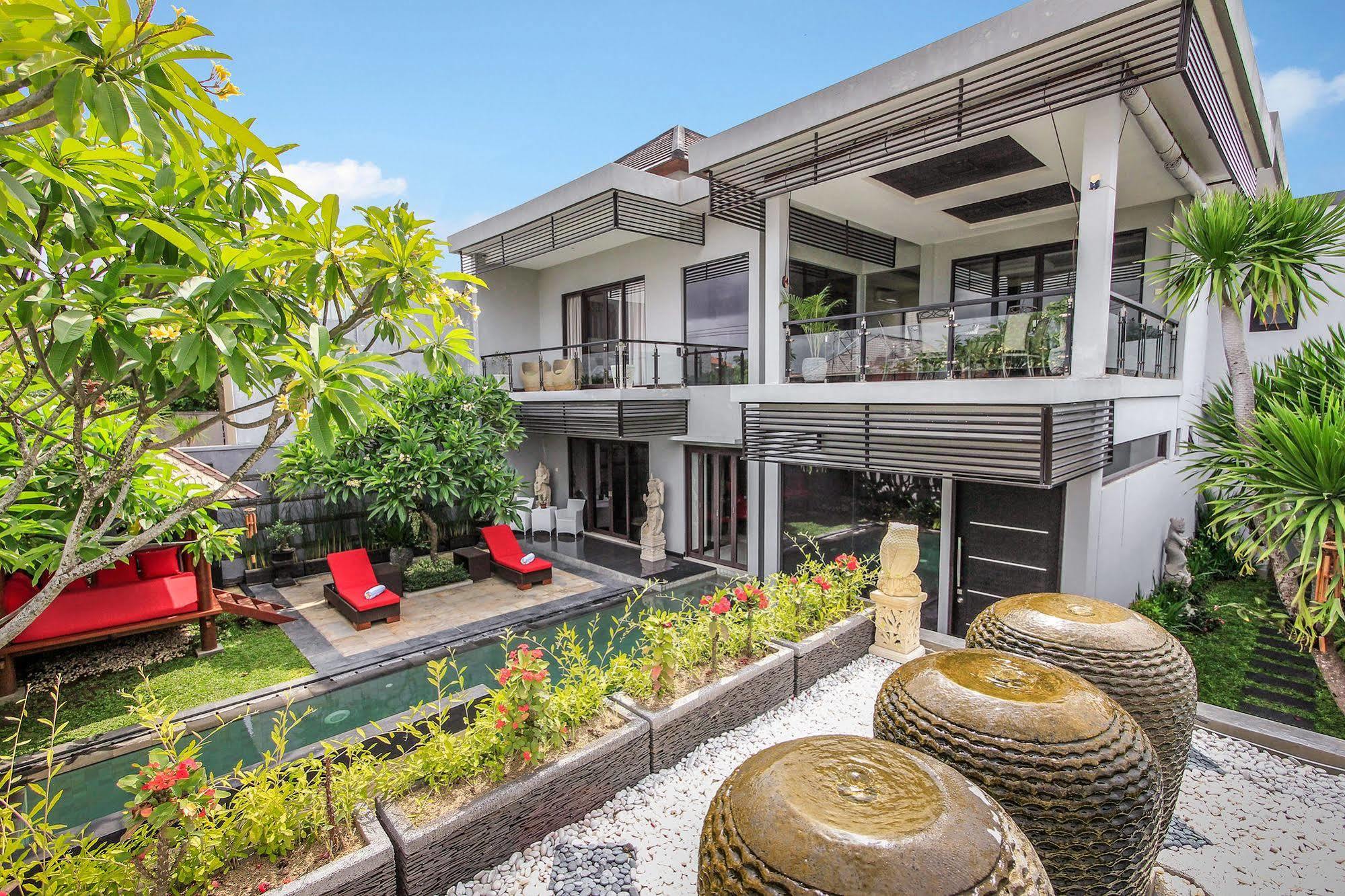 Villa Cascade Seminyak  Exterior photo